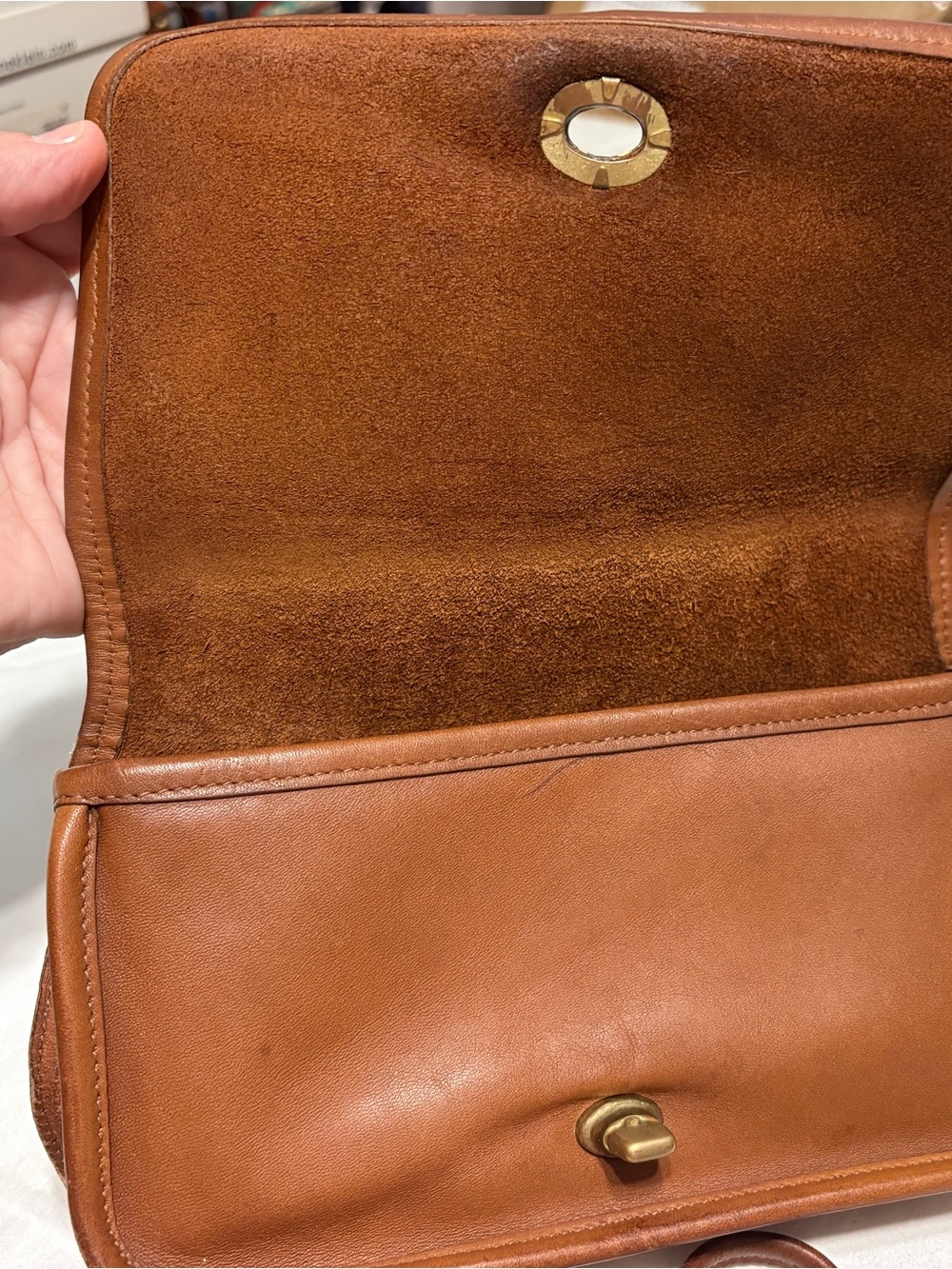 Vintage Coach pocket purse - Picture 8 of 10